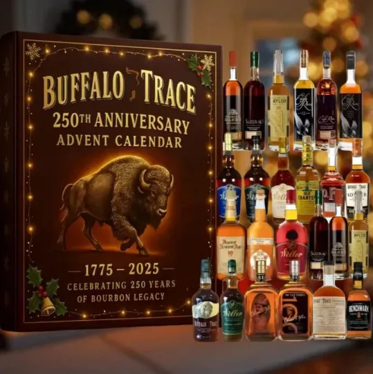 Discover Whiskey Lovers 24-Day Countdown Box 2025, Gift Set Holiday Advent Calen