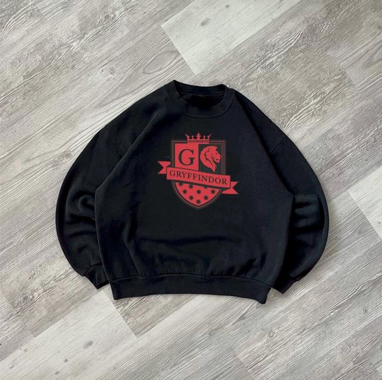 Gryffindor Crest Sweatshirt, Lion Head Emblem Sweatshirt, Harry Potter Symbol Sweatshirt, House Gryffindor Jumper, Hogwarts Crest Sweater,