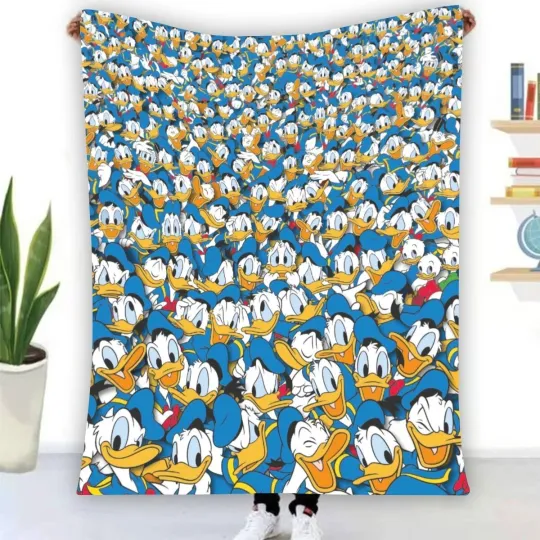 Discover Disney Donald Duck Blanket Disneyland Christmas Fleece Blanket