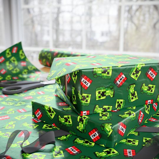 Minecraft-Inspired Wrapping Paper with Creeper Pattern for Birthdays and Holidays