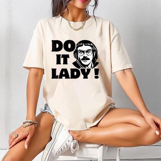 Discover Do It Lady Chit Tour T-Shirt, Retro Comedy Meme Graphic Tee, Vintage Parody Fan Shirt