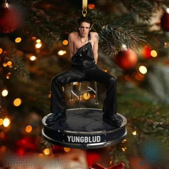 Discover 2025 Yungblud Hanging Ornament For Fans For Tree Hanging -2D Flat Acrylic 3.5 in