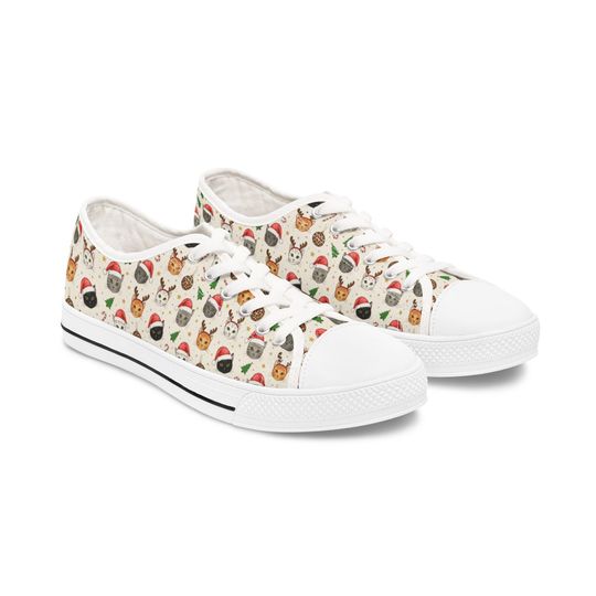 Discover Adorable Cats- Christmas Women's Low Top Sneakers