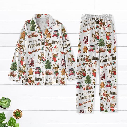 Discover Reindeer Gingerbread Christmas Pajama Set for Adults, Festive Winter Sleepwear, Cozy Matching Holiday PJs