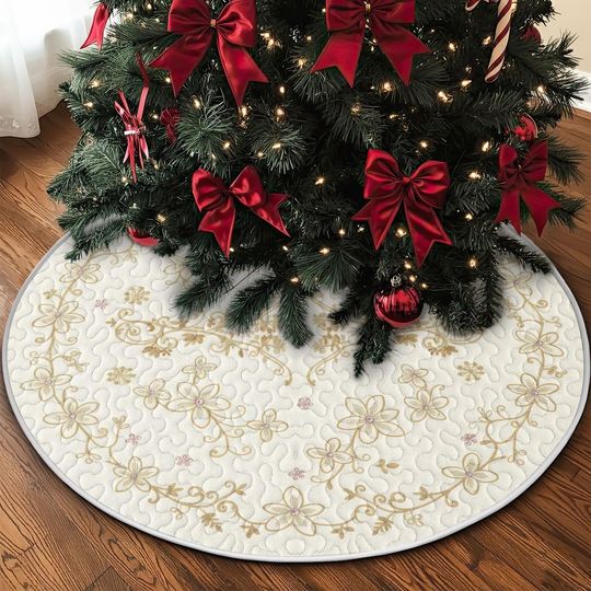 Discover Elegant Floral Quilt Christmas Tree Skirt, Ivory Gold Holiday Floral Pattern, Soft Quilted Winter Decor, Classic Family Christmas Accent