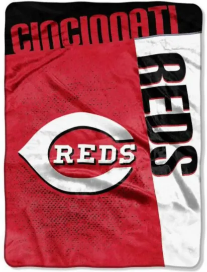 Discover Cincinnati Reds Fleece Blanket