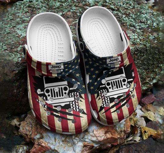 American Flag Jeep Inspired Hole Clogs, Outdoor Adventure Foam Sandals, Breathable Shoes, Black Friday & Xmas 2025 Gift for Adults