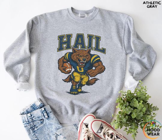 Discover Retro MI Wolf Sweatshirt, Game Day Gift Tee, Vintage MI Football Sweatshirt Crewneck, MI Shirt, University Football Fan Gift Sweatshirt