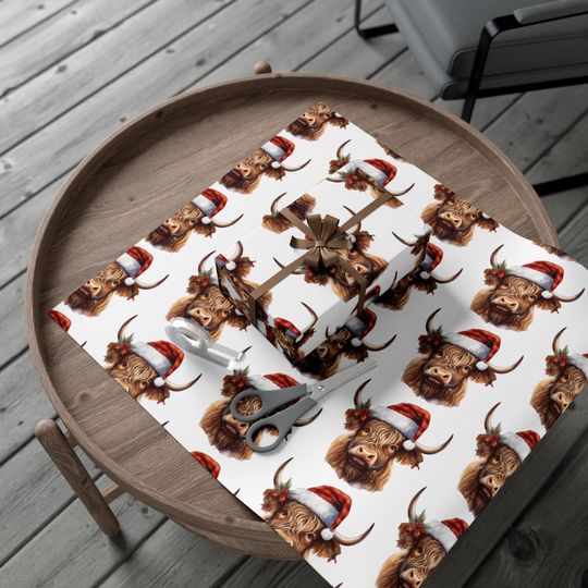 Highland Cow Wrapping Paper Christmas Present Illustrated Xmas Gift Wrap Cute Cows Floral Birthday Holiday Farm Animals For Kids Boho Theme