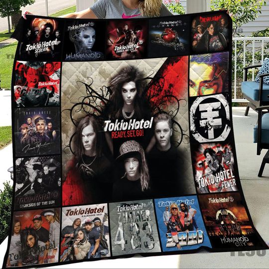 Discover Vintage Tokio Hotel Fleece Blanket, Band and Christmas Home Decor Quilt