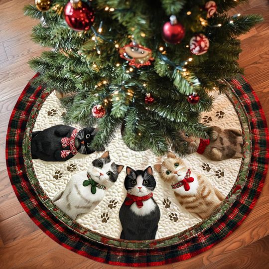 Discover Cat Christmas Tree Skirt, Cute Kitten Quilted Skirt for Cat Lovers, Festive Pet Holiday Decoration, Kitten Xmas Tree Skirt Decor