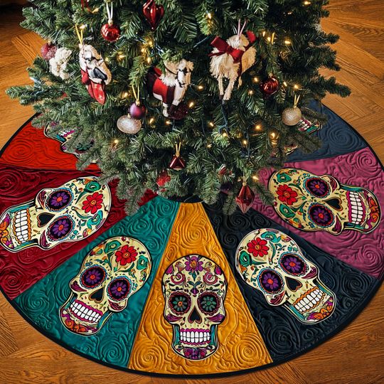 Discover Colorful Sugar Skull Christmas Tree Skirt - Quilted Gothic Holiday Decor for Christmas Tree