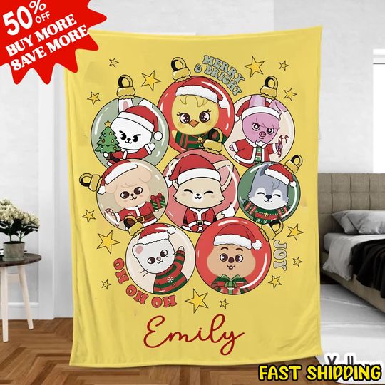 Discover CUSTOM NAME Stray Kids SKZoo Fleece Blanket, Stray Kids K-Pop Blanket
