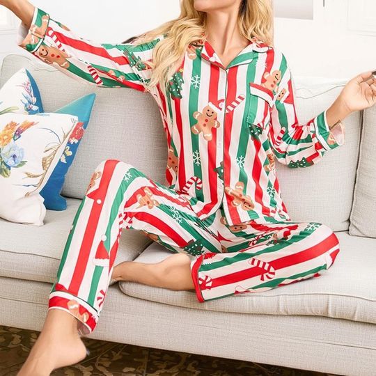 Discover Christmas Pajamas for Women, Festive Gingerbread & Candy Cane Striped Pajama Set, Cozy Holiday Sleepwear for Christmas Morning and Lounging