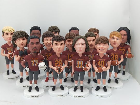 Discover Custom Football Player Bobblehead - Personalized Sports Team Figurine for Players and Football Fans