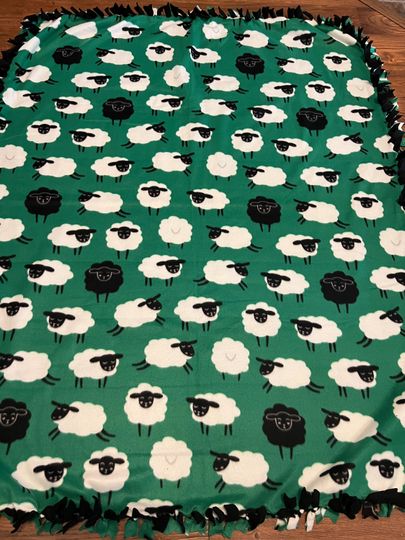 Discover Two-Piece Hand-Tied Sheep Fleece Blanket