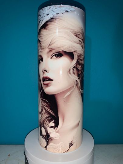 Taylorr Swifts tumbler