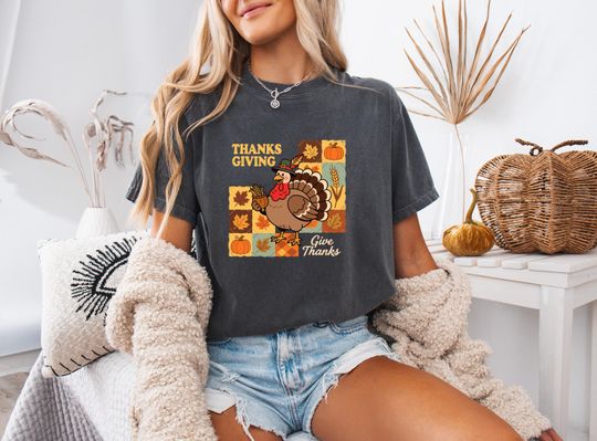 Discover Cartoon Turkey Thanksgiving T-Shirt for Family Give Thanks