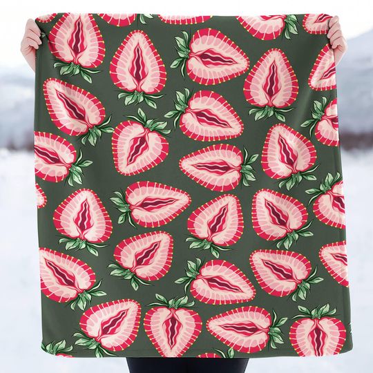 Discover Pink Lady Dark Meme Fleece Blanket,Trending Pattern Blanket Funny Meme Gifts Throw Blanket, Trendy Christmas,2025 Family Matching Christmas