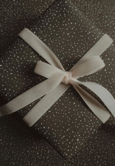 Discover Christmas Wrapping paper, Christmas Gift Wrap, Christmas Wrap, Graphical Christmas Gift Warp, Xmas Wrapping paper, gift paper