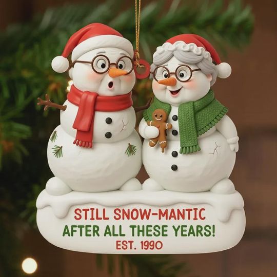 Personalized Snowman Couple Christmas Ornament, Custom Snowman Old Couple Acrylic Ornament, Couple Holiday Keepsake, Christmas Family Gift
