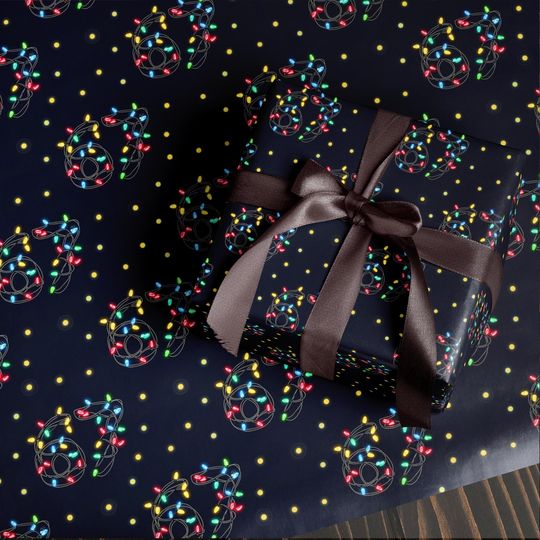 Funny 67 Christmas Wrapping Paper, Santa Meme Gift Wrap for Kids, Red and Green Holiday Gift Wrap Roll, Hilarious Christmas Gift Idea