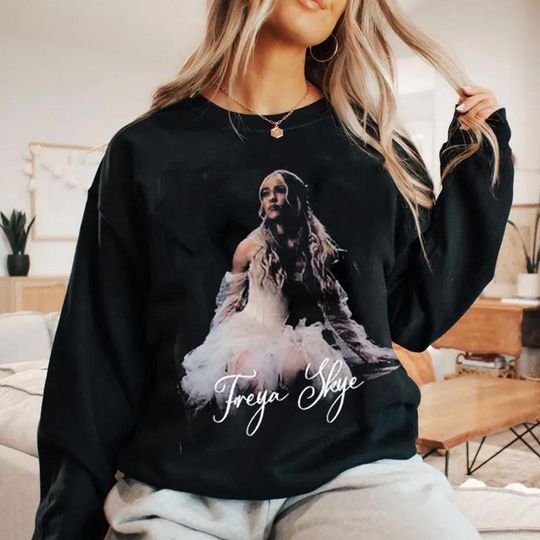 Discover Freya Skye Merch Photo Tee Shirt - Concert Graphic Unisex T-Shirt - Music Artist Fan Apparel