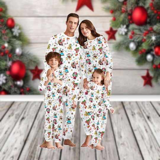 Discover Mickey & Friends Lights Christmas Family Pajamas Set, Disneyland Merry Xmas Pajamas, Mickey Minnie Xmas Tee Pants, Magic Kingdom Pjs