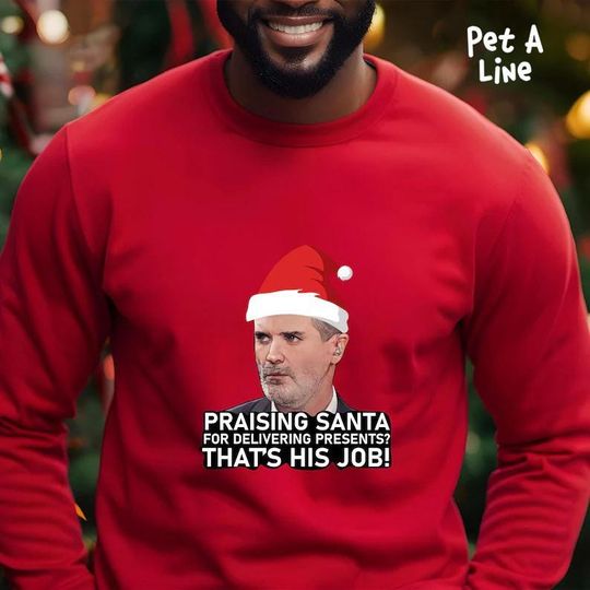 Discover Roy Keane Christmas Sweatshirt, Praising Santa for Delivering Presents Sweatshirt, Football Manchester United Christmas Jumpere, Xmas Gifts