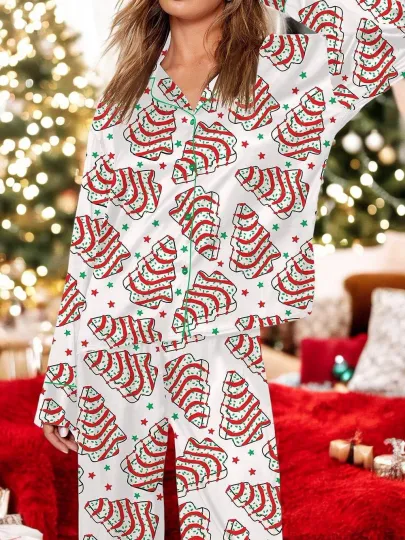 Christmas Tree Cakes Pajama Set   Allover Cartoon Portrait Print Pajamas