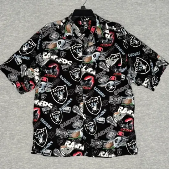 Oakland/Las Vegas Raiders Hawaiian Camp Shirt Men’s Medium
