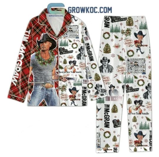 Discover Tim McGraw Just To See You Smile Merry Christmas Pajamas Set