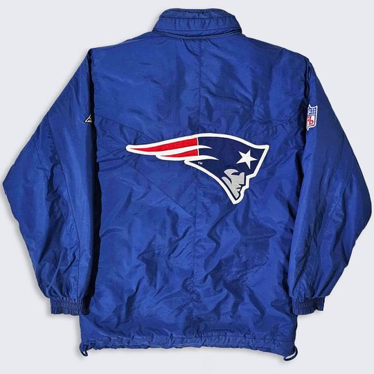 Discover New England Patriots Vintage 90s Apex One Puffer Jacket - football Football Blue & Red Color Coat - Size Men's