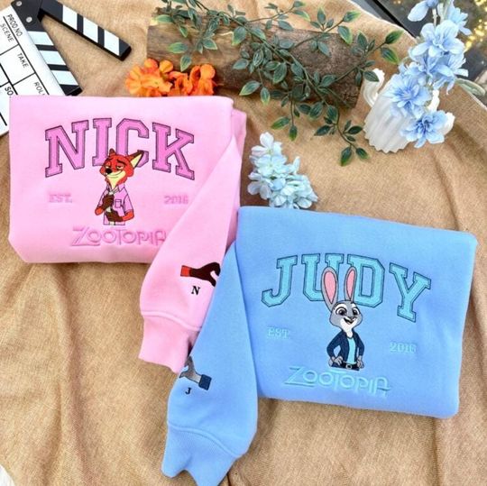 Night Fury and Light Fury Couple Matching Sweatshirt, Toothless The Dragon Shirt, HTTYD Couple Crewneck Hoodie, Fantasy Movie