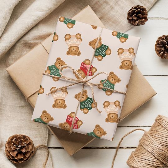 Discover Luxury Teddy Bear Christmas Wrapping Paper Roll, Cozy Winter Gift Wrap, Classic Holiday Bear Gift Wrap for Family & Friends