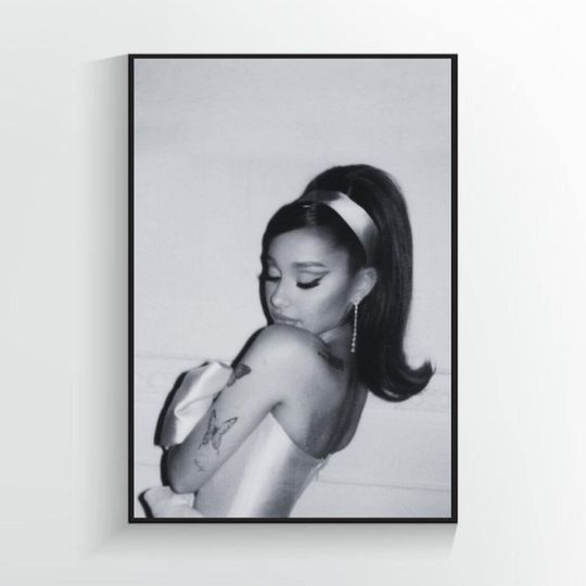 Discover Ariana Poster, Music Artist Poster, Black & White Print, Minimalistic Music Decor, Modern House Art, Popular Music Artist Digital Art