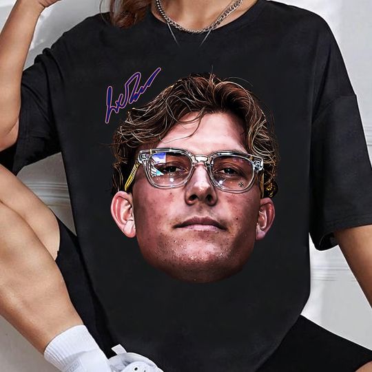 Discover Jax.son Dart Vintage 90s T-Shirt, Oversized Retro American Football Tee