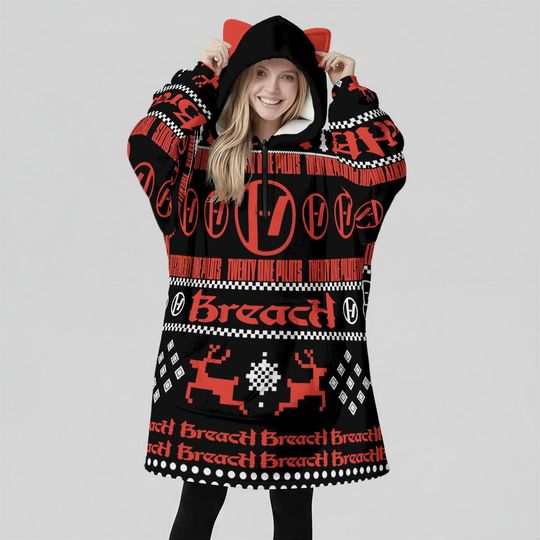 Discover Pilotss band Ugly Hoodie Blanket: Breach Cosplay Cat Ear