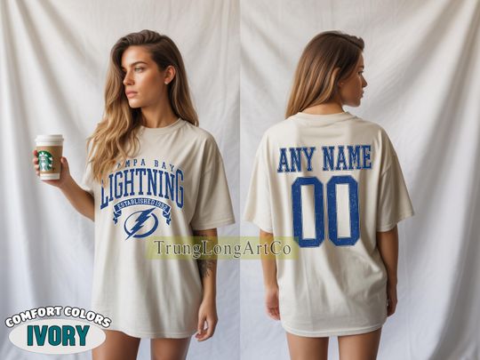 Discover Personalized Tampa Bay Lightning T-shirt, Custom Name & Number Hockey Sweatshirt, Unisex Fan Gift for Sports Lovers
