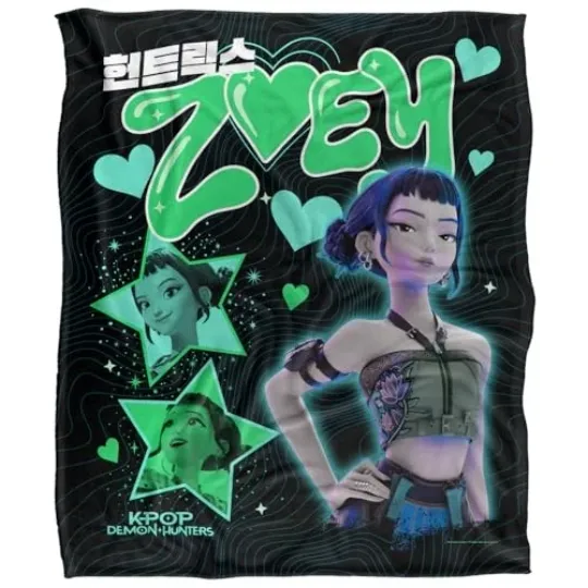 Discover Kpop Demon Hunters Zoey Popstar Christmas Holiday Fleece Blanket
