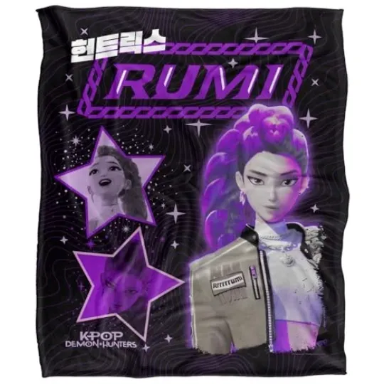 Discover Kpop Demon Hunters Rumi Popstar Christmas Holiday Fleece Blanket