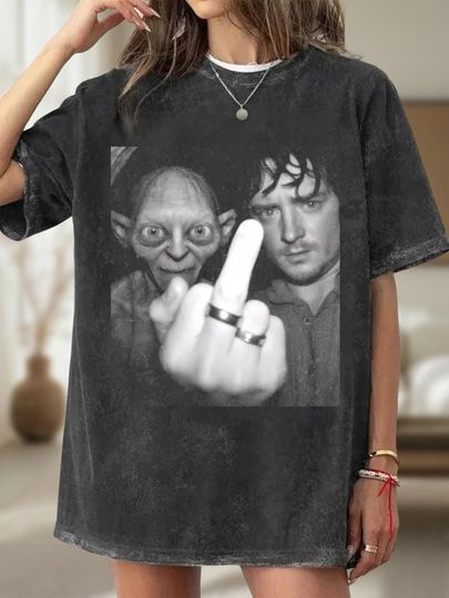 Discover Rude Frodo Shirt, Movie Meme Graphic Tee, Unisex T-Shirt, Parody Tee, Gift for Fan