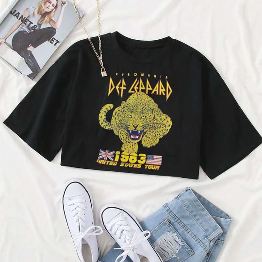 DEF LEPPARD - Tour 1983 Cat - Vintage Women's Crop Top - Trending Shirt - Summer Fashion
