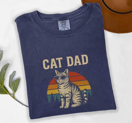 Discover Cat Dad T-Shirt, Gift for Dad, Cat Lovers Shirt, Father's Day T-Shirt, Gift For Cat Dad, Pet Lover Gift, Cat Daddy Shirt, Gift from the Cat