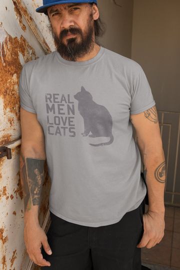 Discover Real Men Love Cats Tee, Cat Dad Gift, Funny Cat Lover Shirt for Papa, Simple Bold Graphic Top