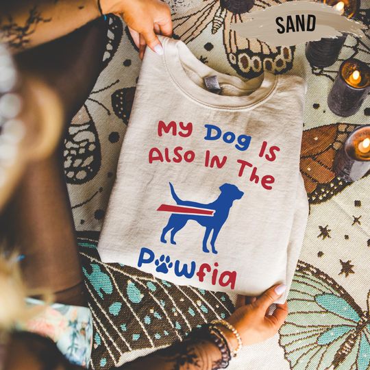 Discover Buffalo Dog Pawfia T-Shirt: Football Fan Gift for Dog Dad