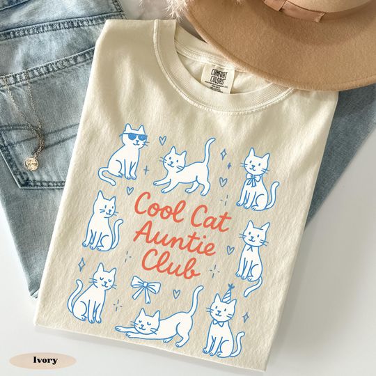 Discover Cool Cat Auntie Club T-Shirt, Cute Cat Lover Gift, Unisex Pet Aunt Shirt, Fun Animal Tee, Perfect for Cat Lovers