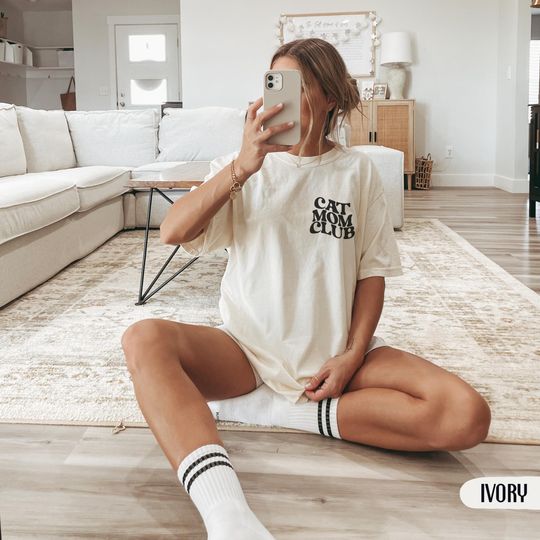 Discover Cat Mom Club Shirt, Minimalist Cat Lover Tee, Funny Pet Parent Gift For Her, Cozy Aesthetic Cat T-Shirt, Rescue Cat Apparel