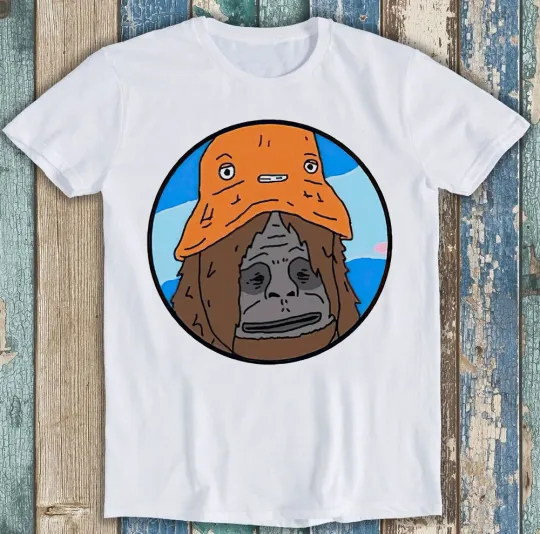 Discover Sassy Sasquatch Beach T-Shirt Bigfoot Funny Gift Tee