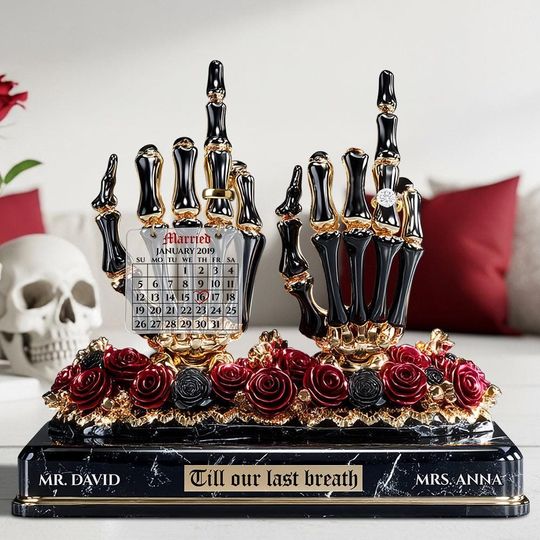 Discover Personalized Gothic Couple Statue Gift, Dark Romantic Decor, Custom Anniversary Sculpture